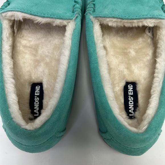 NEW Lands End Women’s Suede Leather Moccasin Slippers Size 7 - Picture 5 of 8